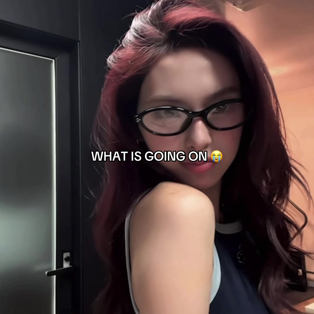 @𝐚𝐧𝐧𝐢⁷