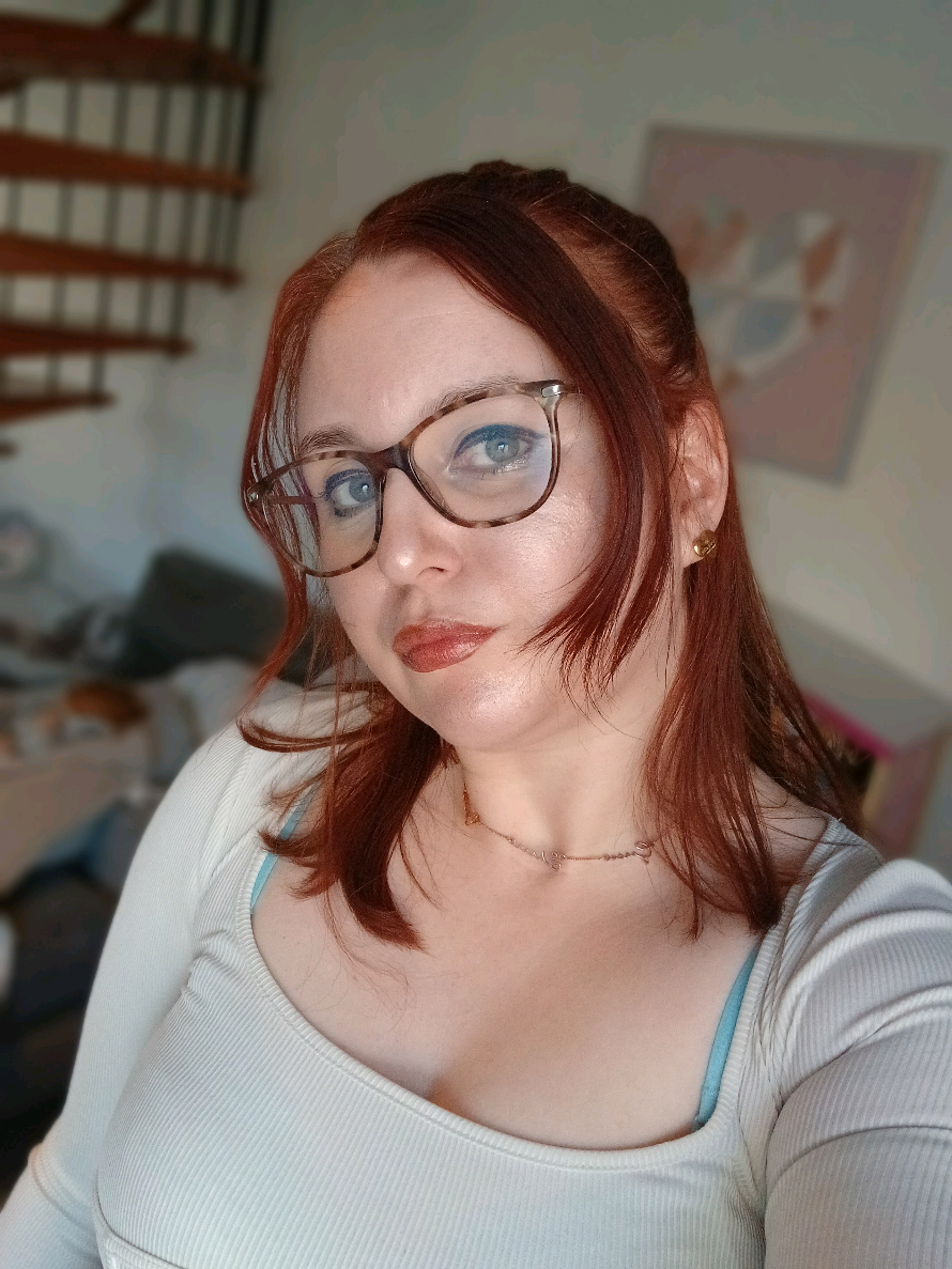 @confidentmisshannah