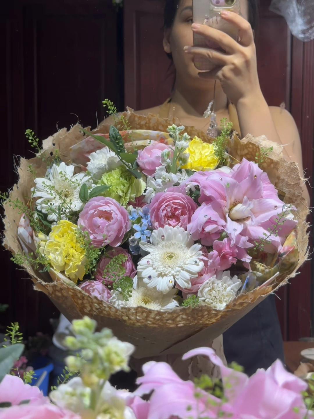 @Ỏn Ẻn