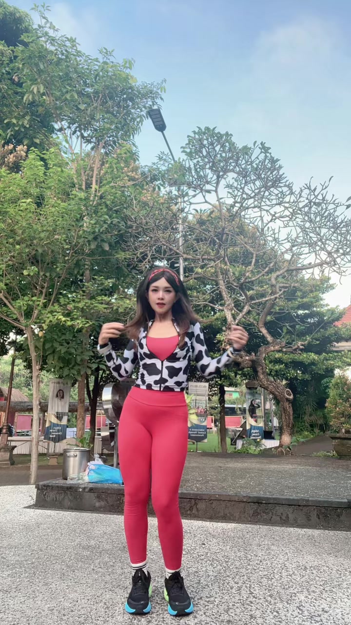 @Geg_ayu_amara