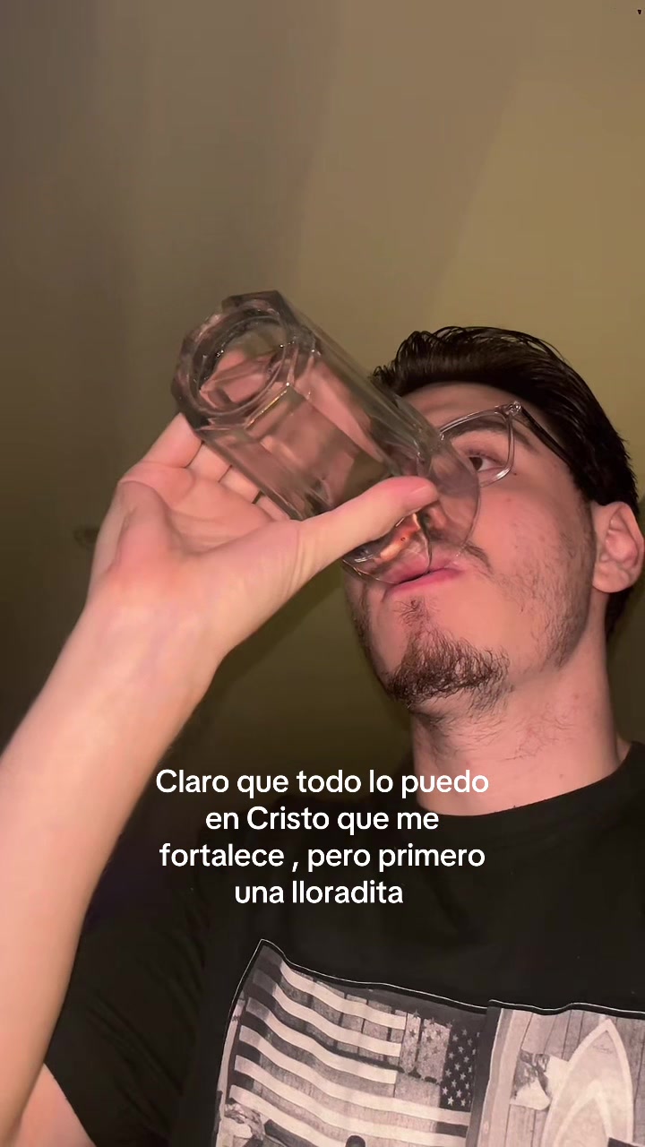 @El&iacute;as Est&eacute;fano Ismod