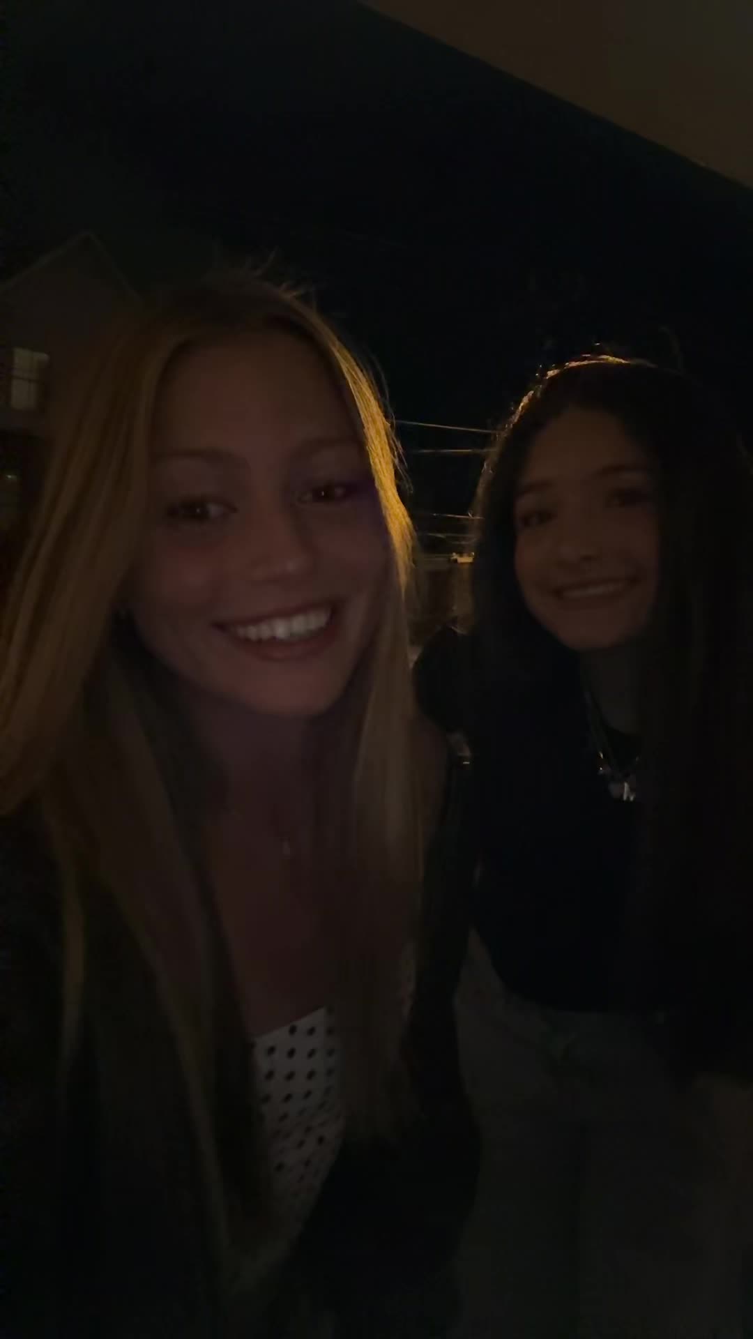 @Bella Moore