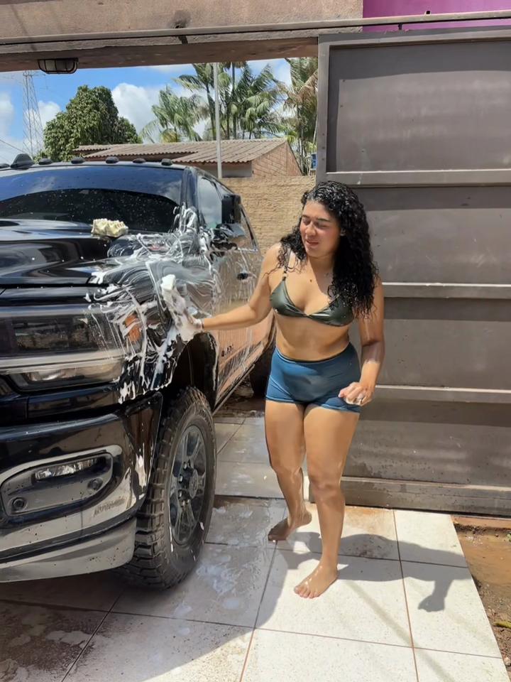@Pamela dias 🦁