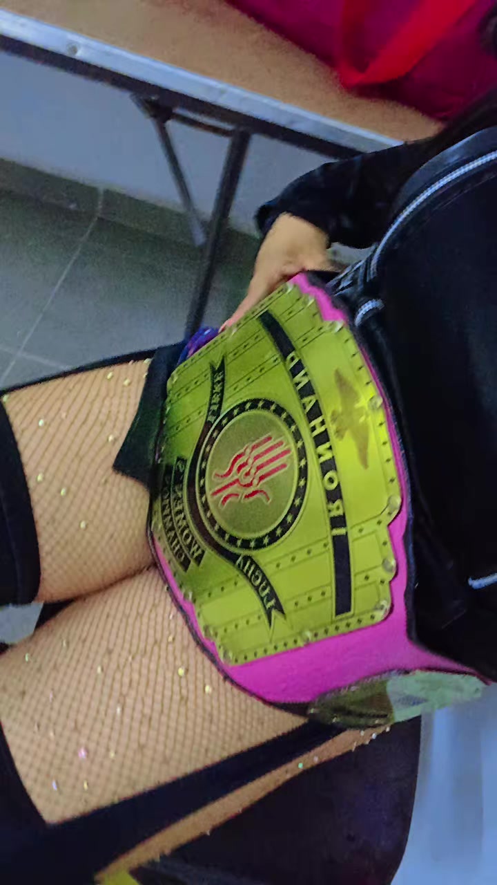 @sexy Violeta
