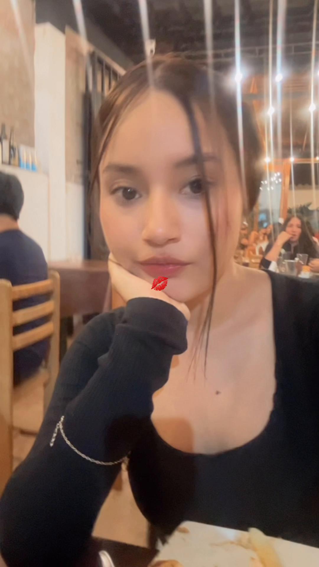 @Cristina Lucero