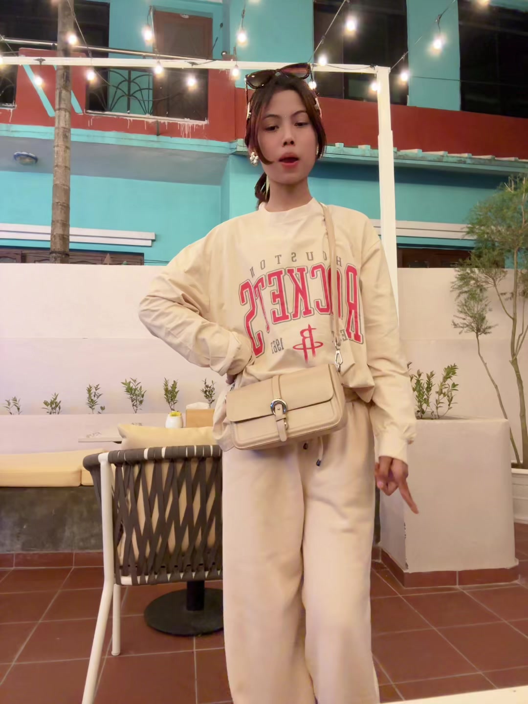 @Binniee🐝