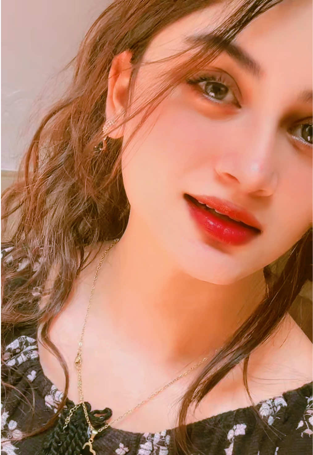 @Emaan🕊️✨