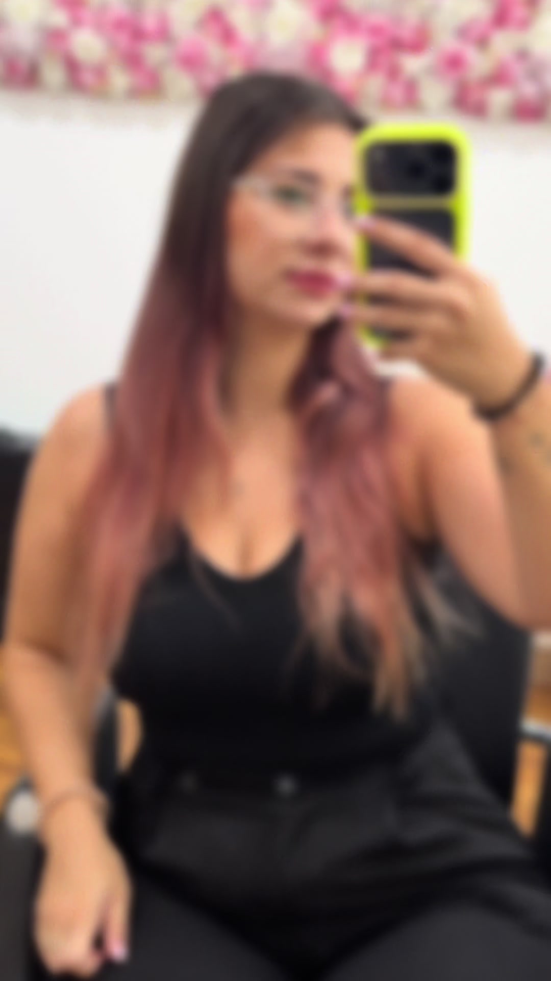 @Lola Bloom Nails