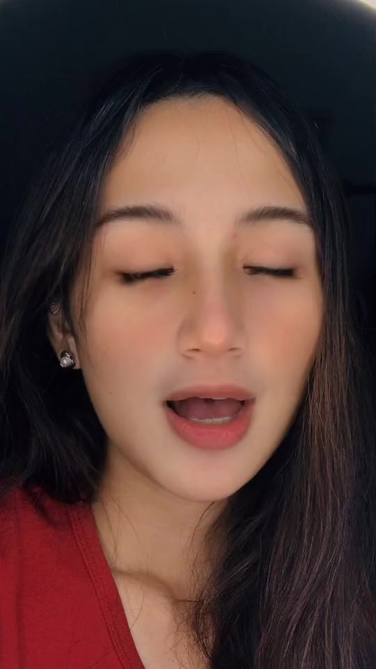 @Ms. Clarisse 🦋