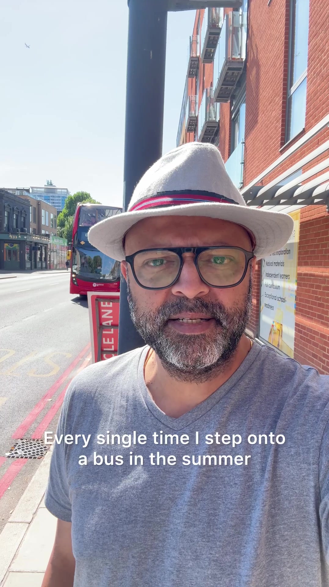 @thetravelingprofessor
