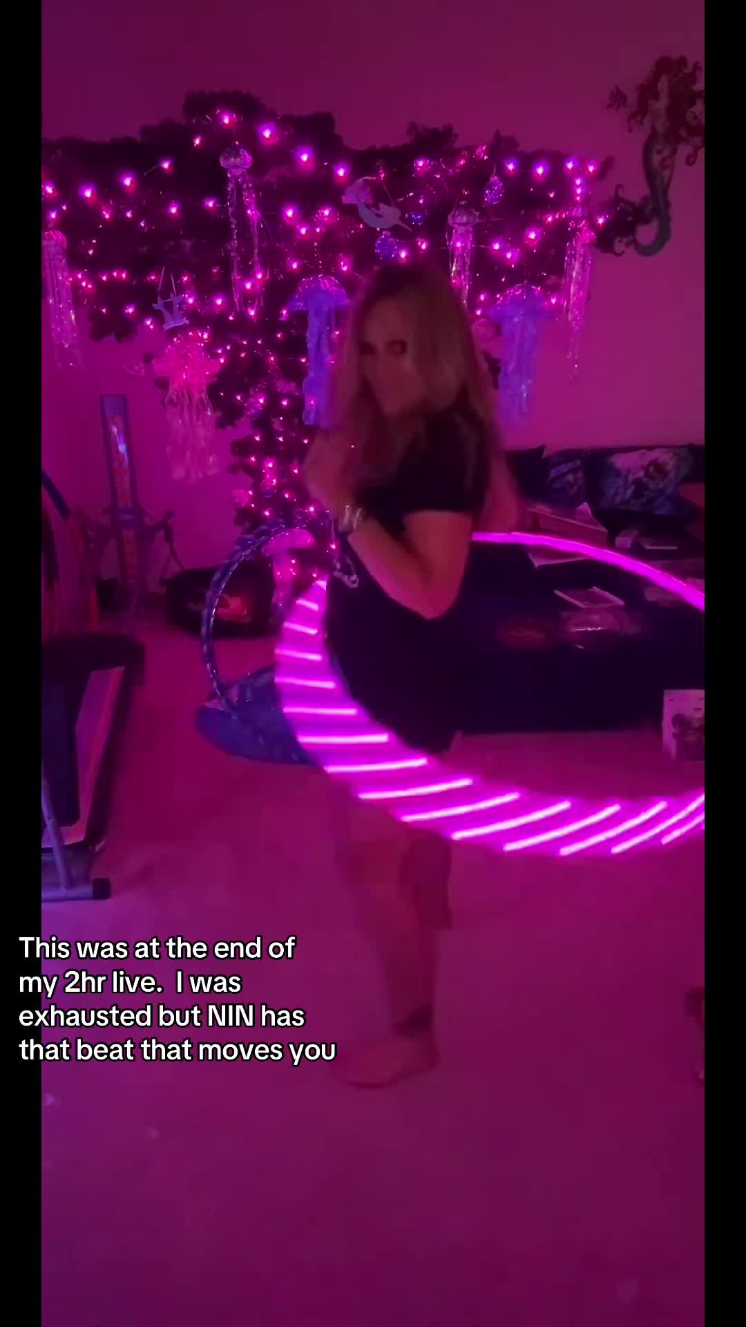 @Rockandhoopqueen👑