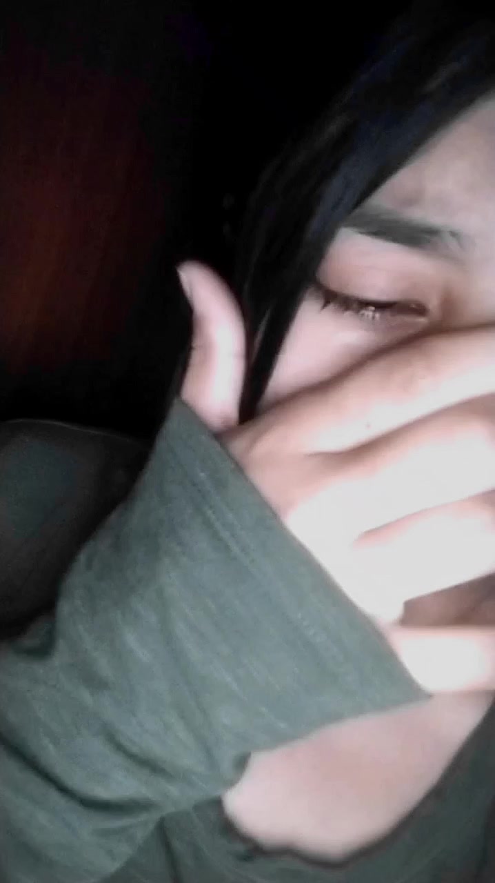 @~MANO&