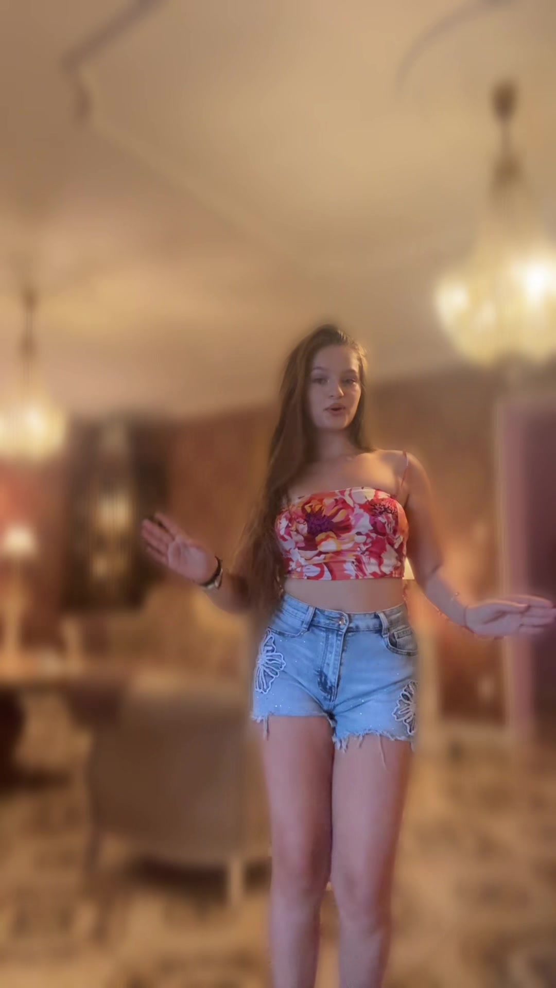@𝑳𝒐𝒓𝒆𝒏 🤍