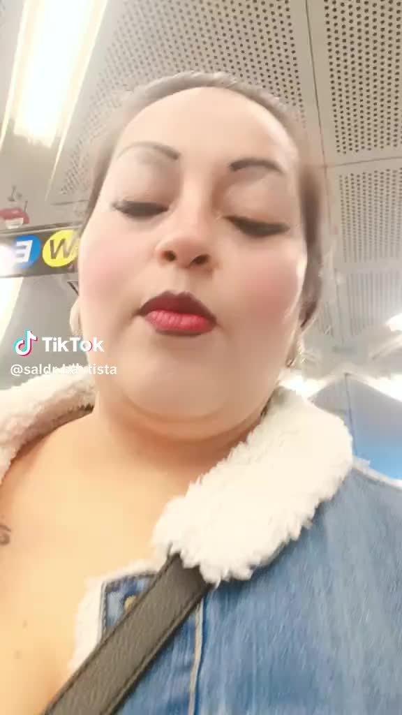 @kmKiara