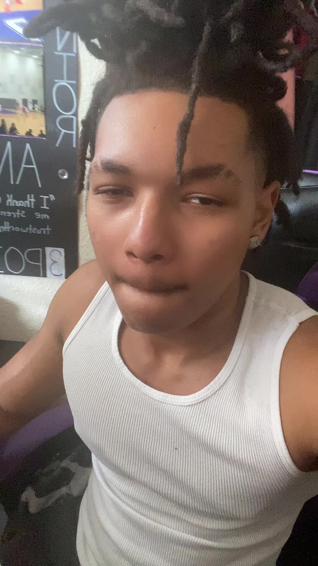 @AvantgetsYouwetta