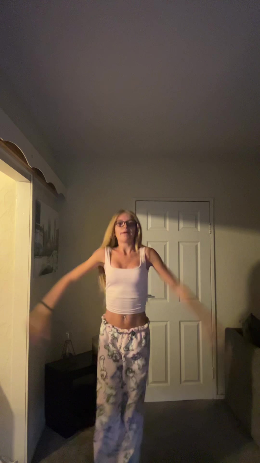 @privv.xo4