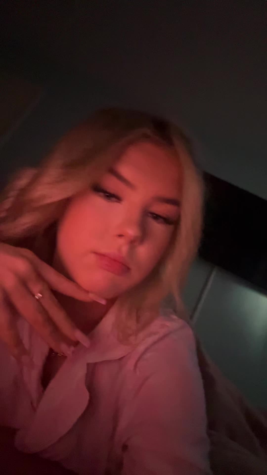 @𝒸𝒶𝓈ℯ𝓎-𝓂𝒾𝒶💗