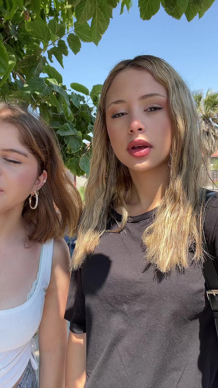 @sadisela