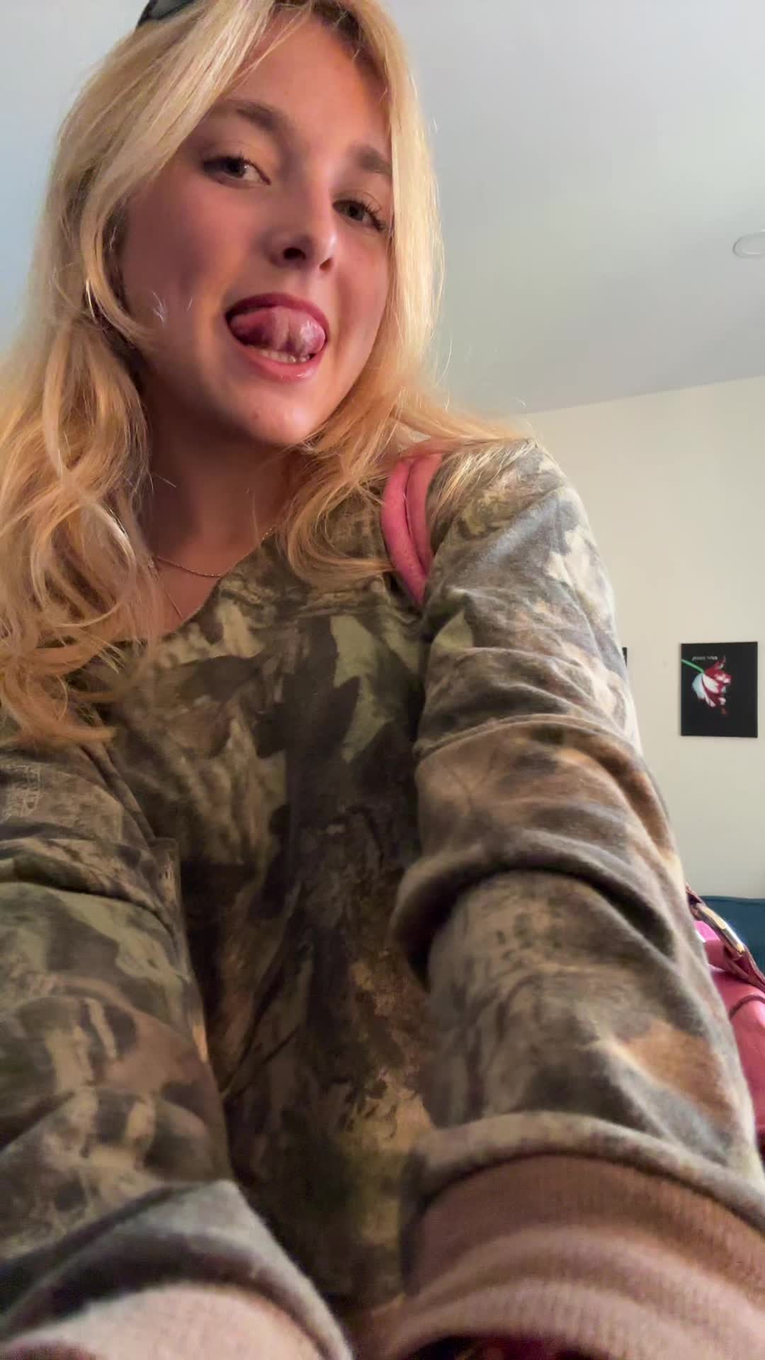 @catriona