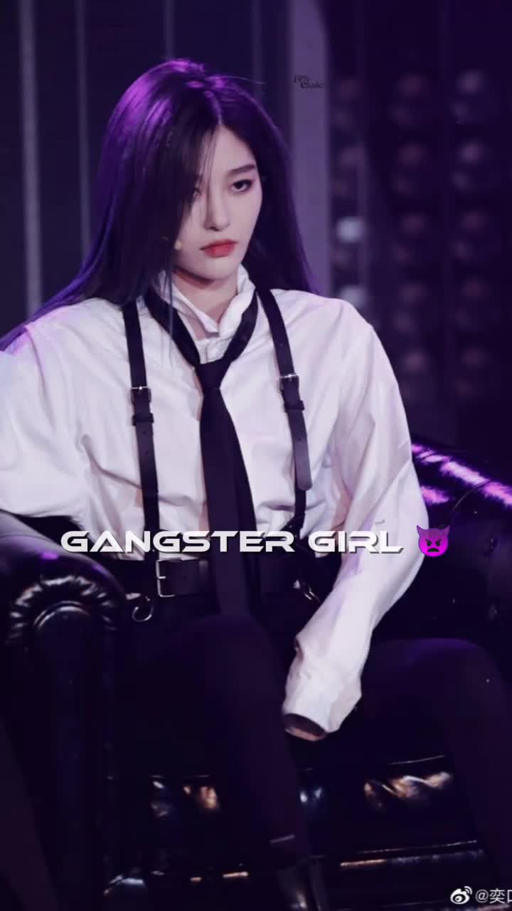 @🔥 GANGSTER GIRL😈