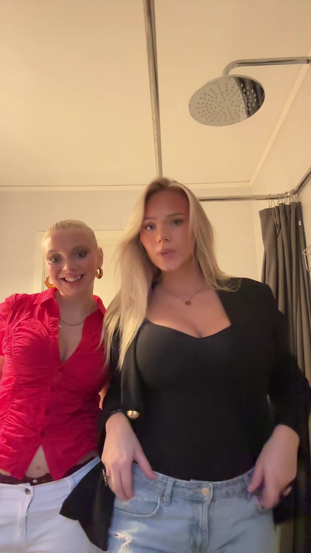 @Almakosterhed