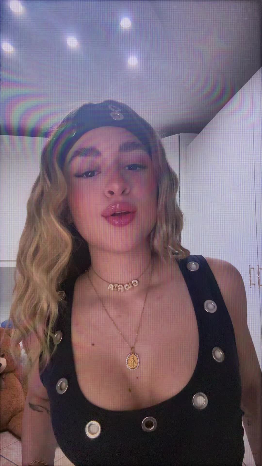 @G⭐️