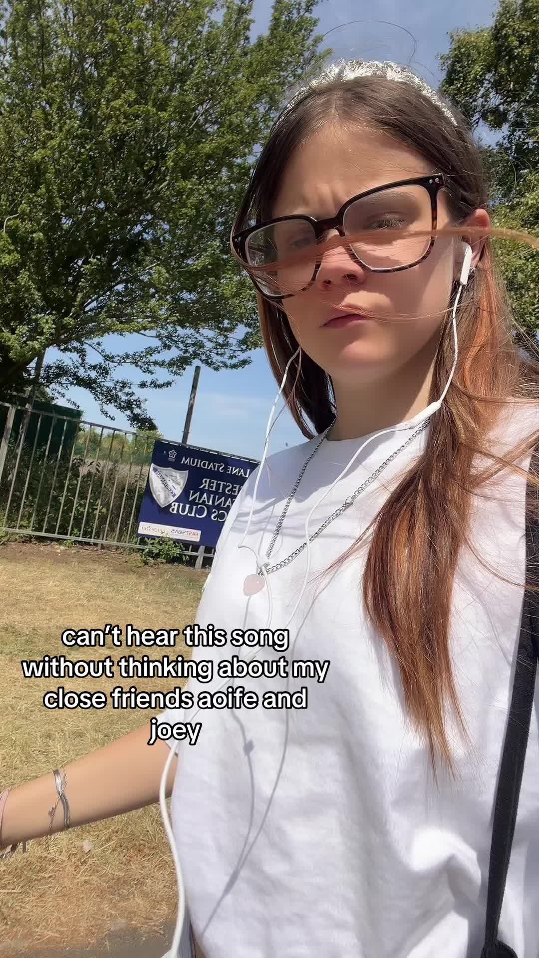 @zoe booktok📚🎧