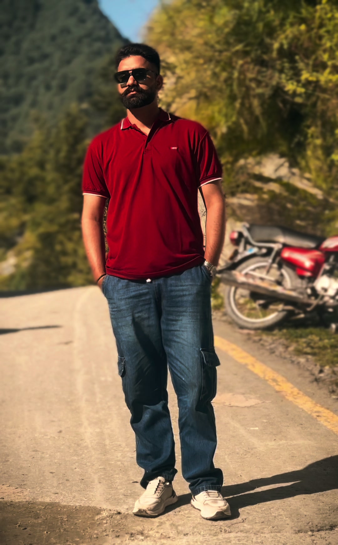 @خواجہ مشاھد رفیق