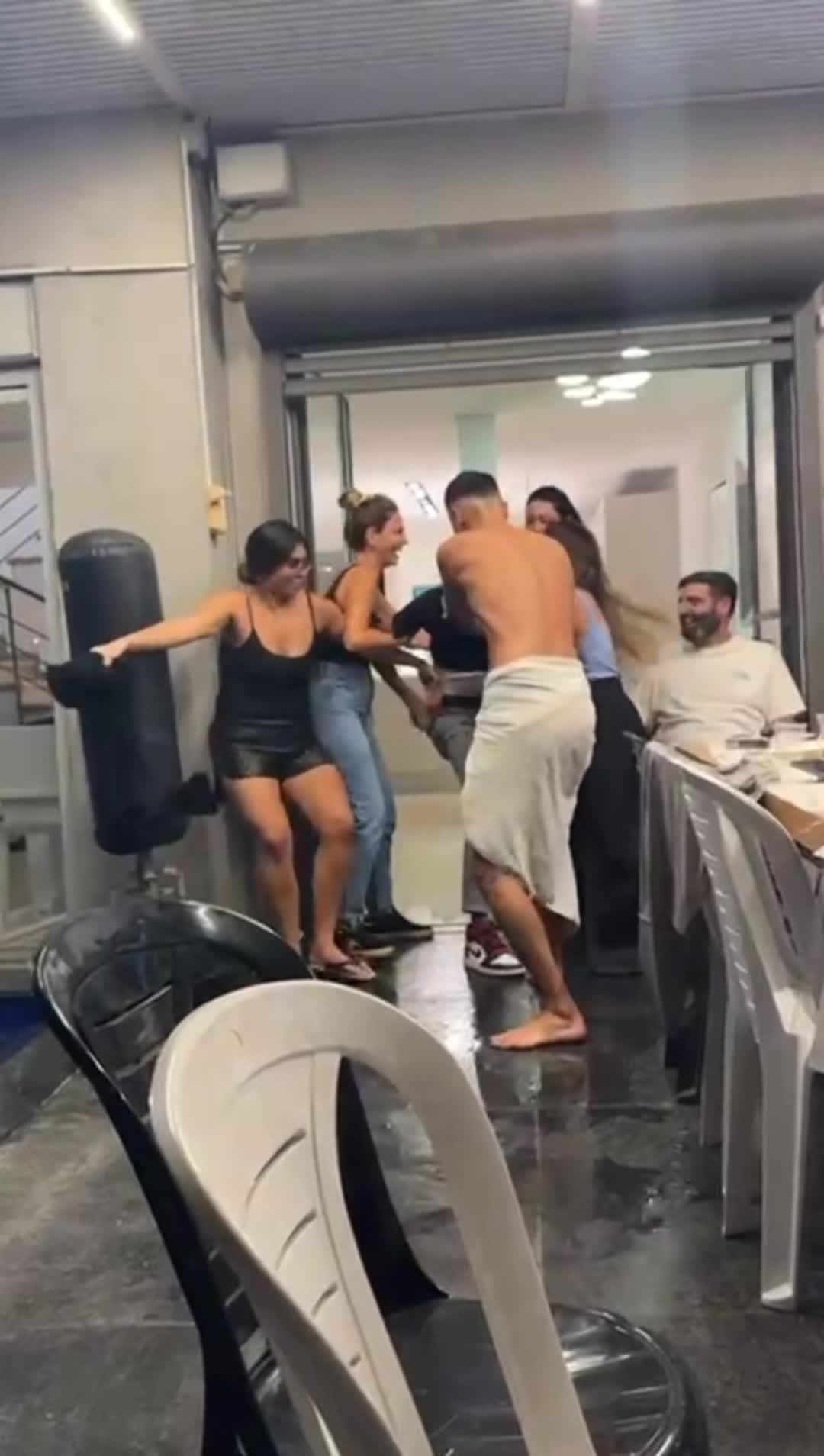 @May zarfaty