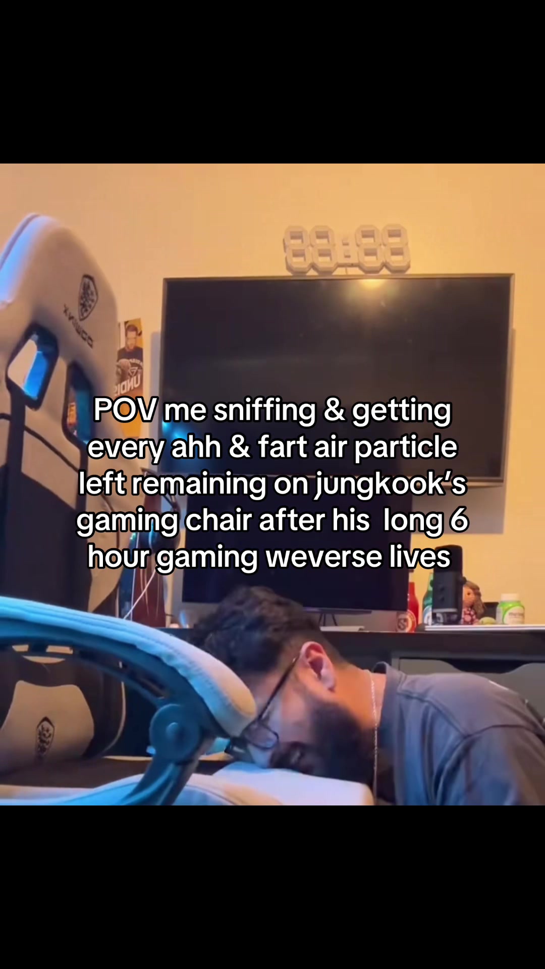 @Goodlookin4jungkookin⁷⊙⊝⊜