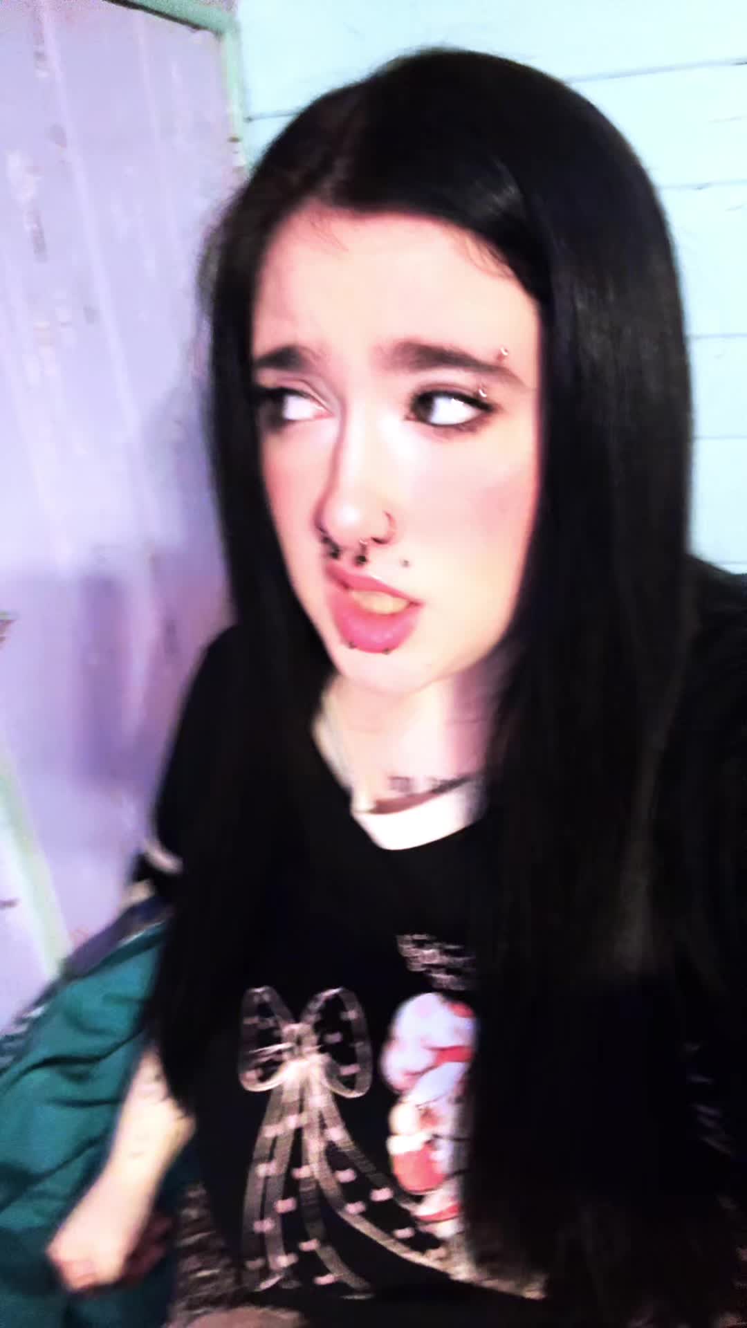 @urlocalmanicbitch