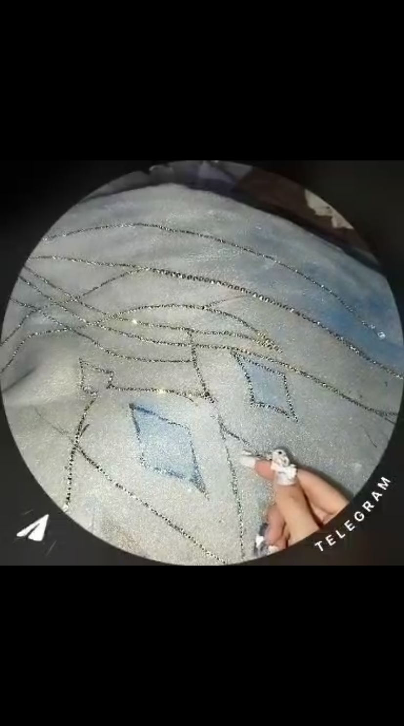 @Руна