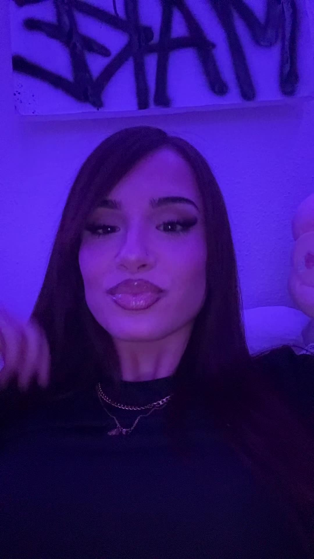 @unknwnee_