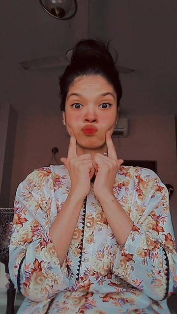 @Hina🎭🤨💯❤️🩹🥀🙌🏻😏