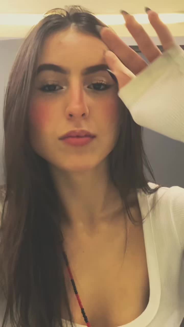 @Gabriela Simi