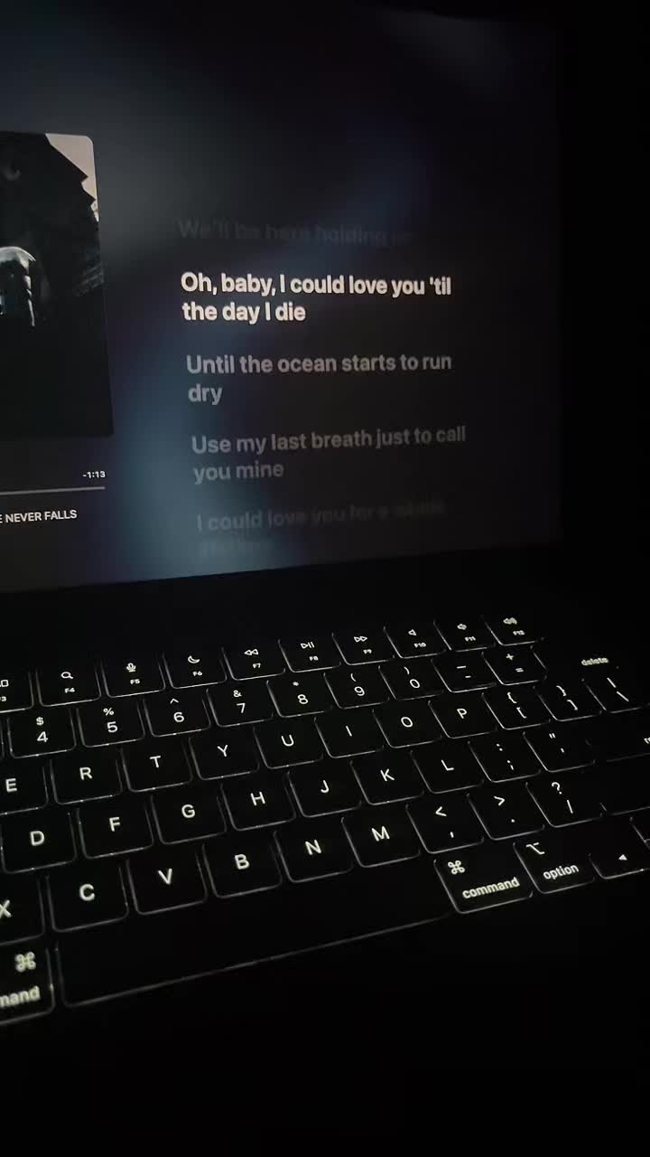 @[🎧]