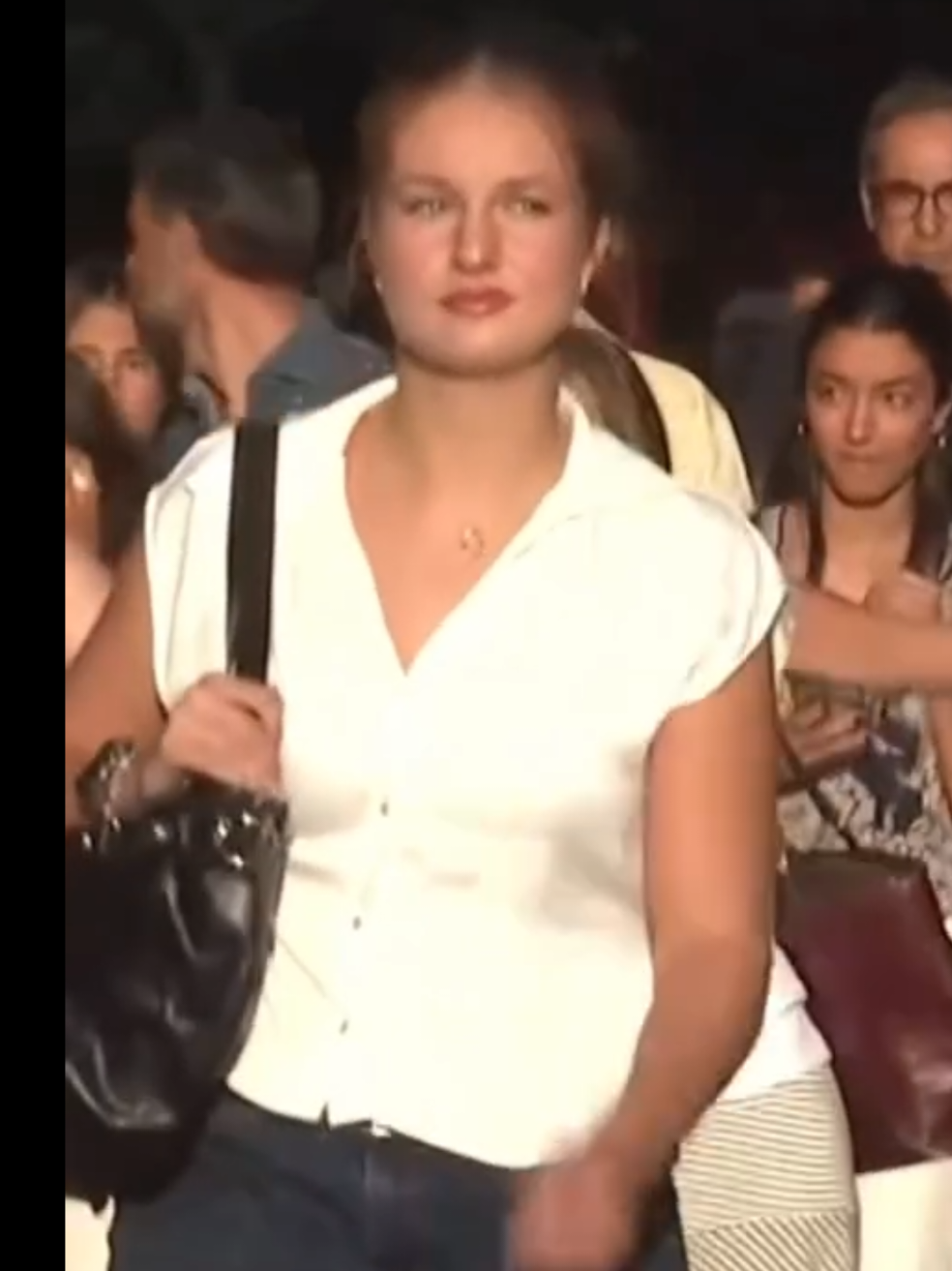 @Futura Reina 👑