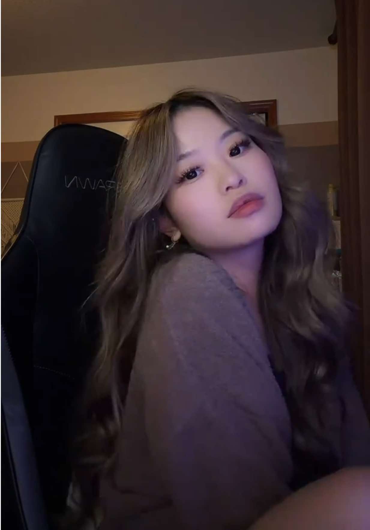 @Angie N ೀ