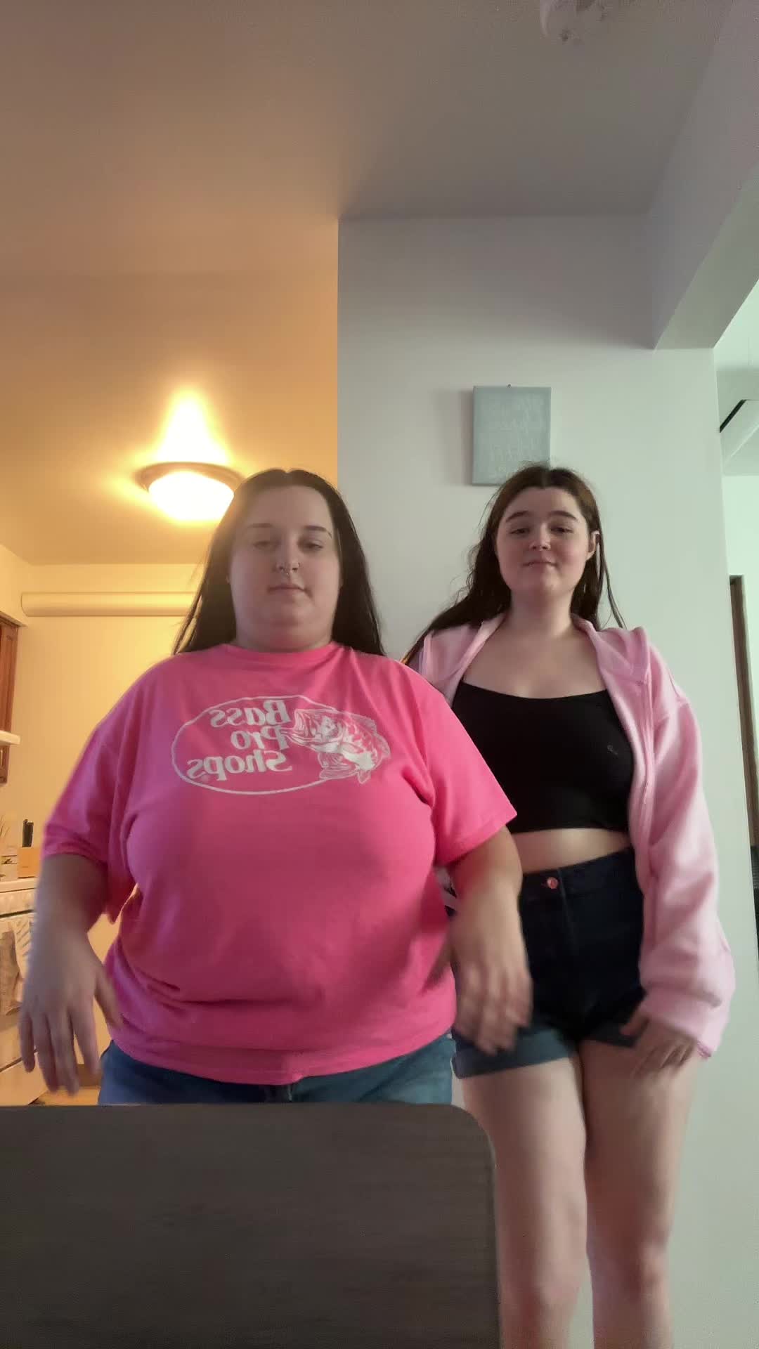 @itsbreebitch ๐