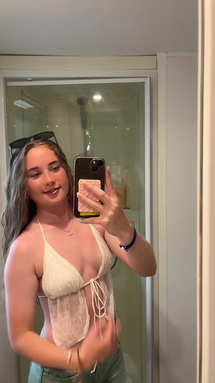 @ℰ𝓁𝓁𝒾ℯ ℬ𝓊𝒸𝓀𝓁ℯ𝓎ꨄ🌞