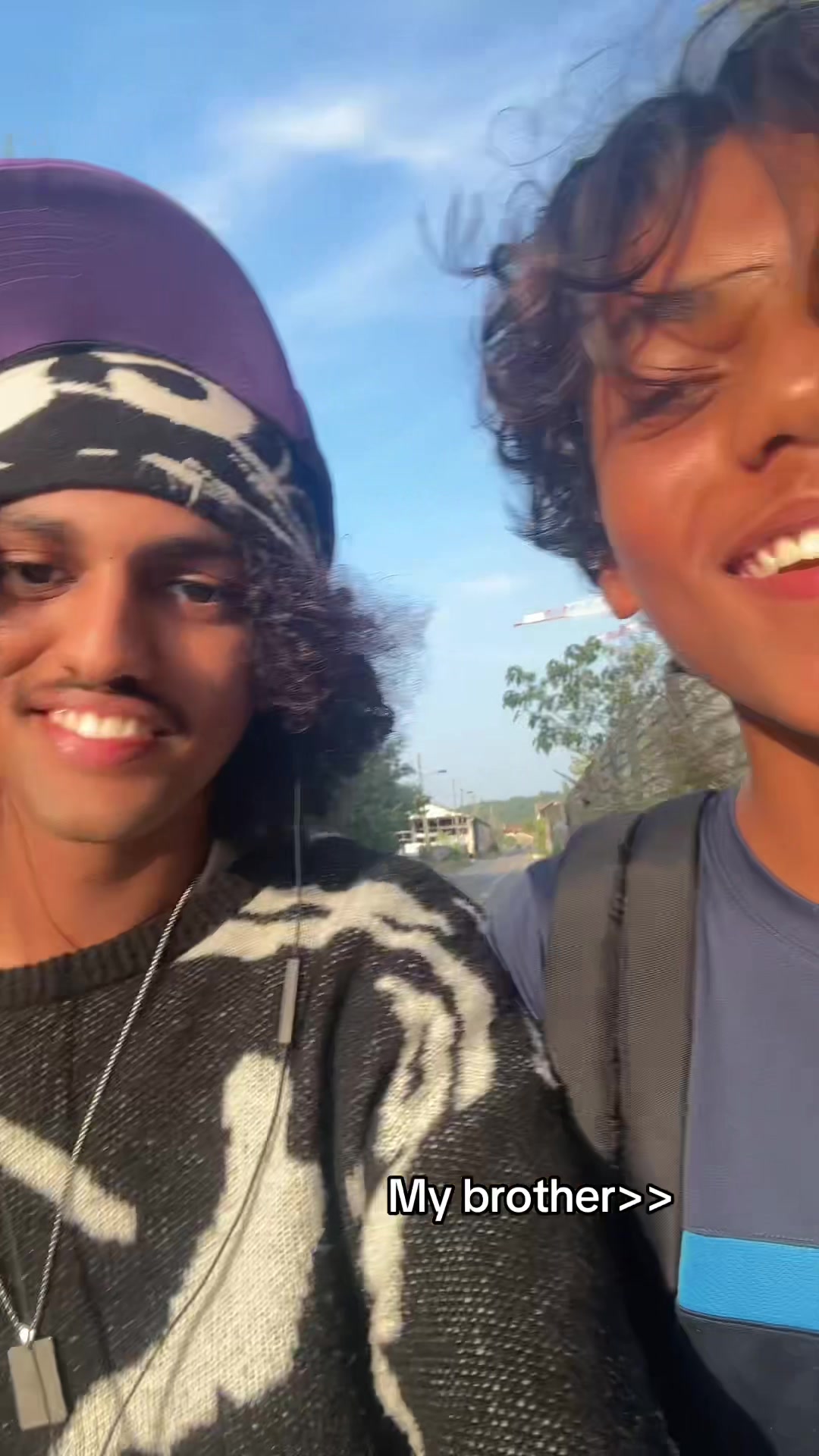 @curlyfreak