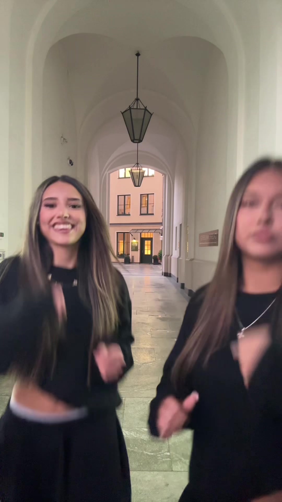 @larissa