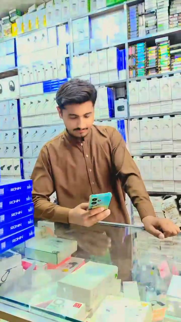 @Fanii Malik