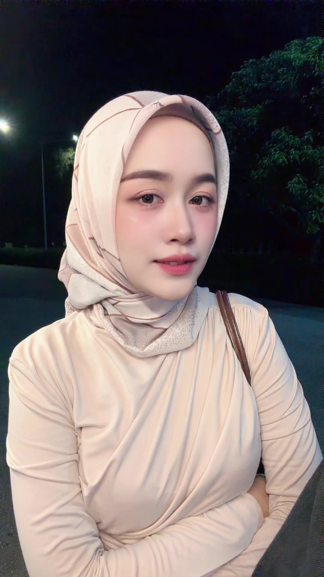@𝐍𝐨𝐨𝐧𝐚𝐡 🌷(30k)🌷