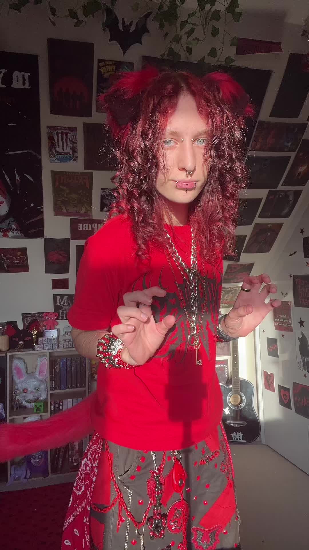 @🐾axel🦴