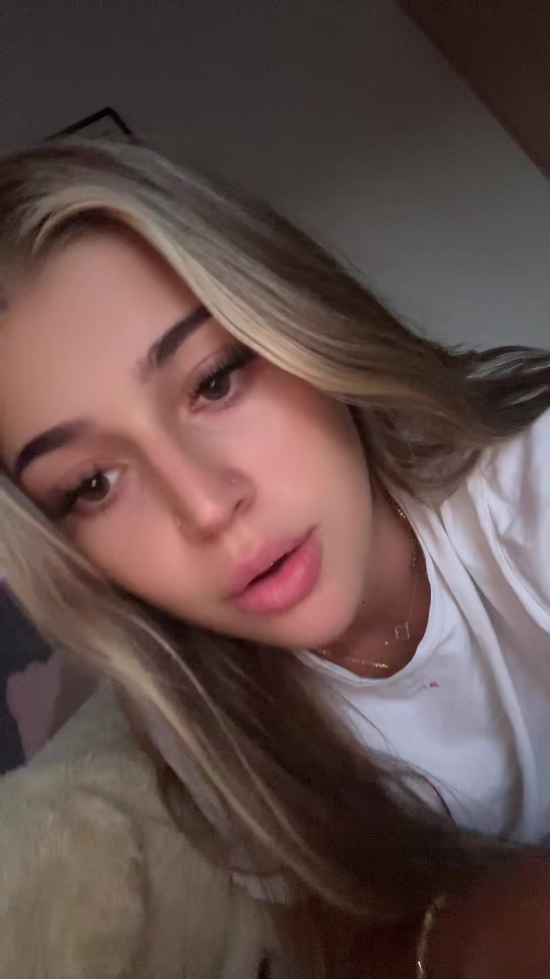 @LUVLAURI 🦋
