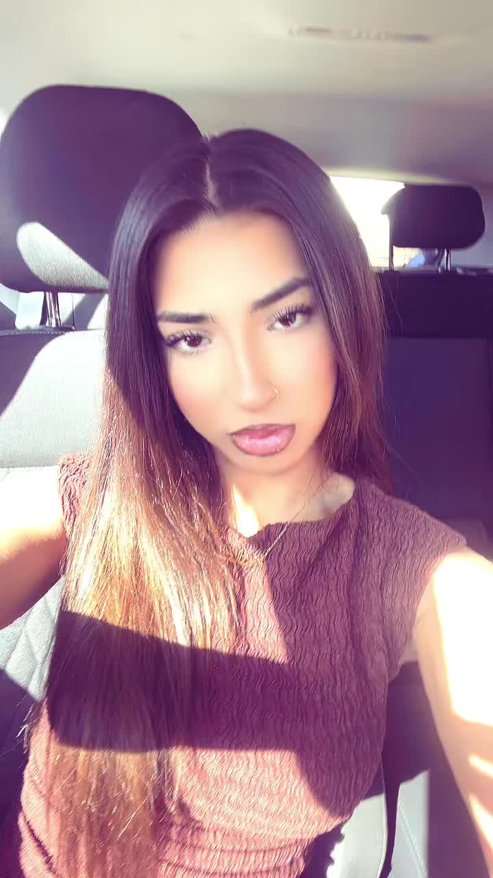 @Aaliyah khan x