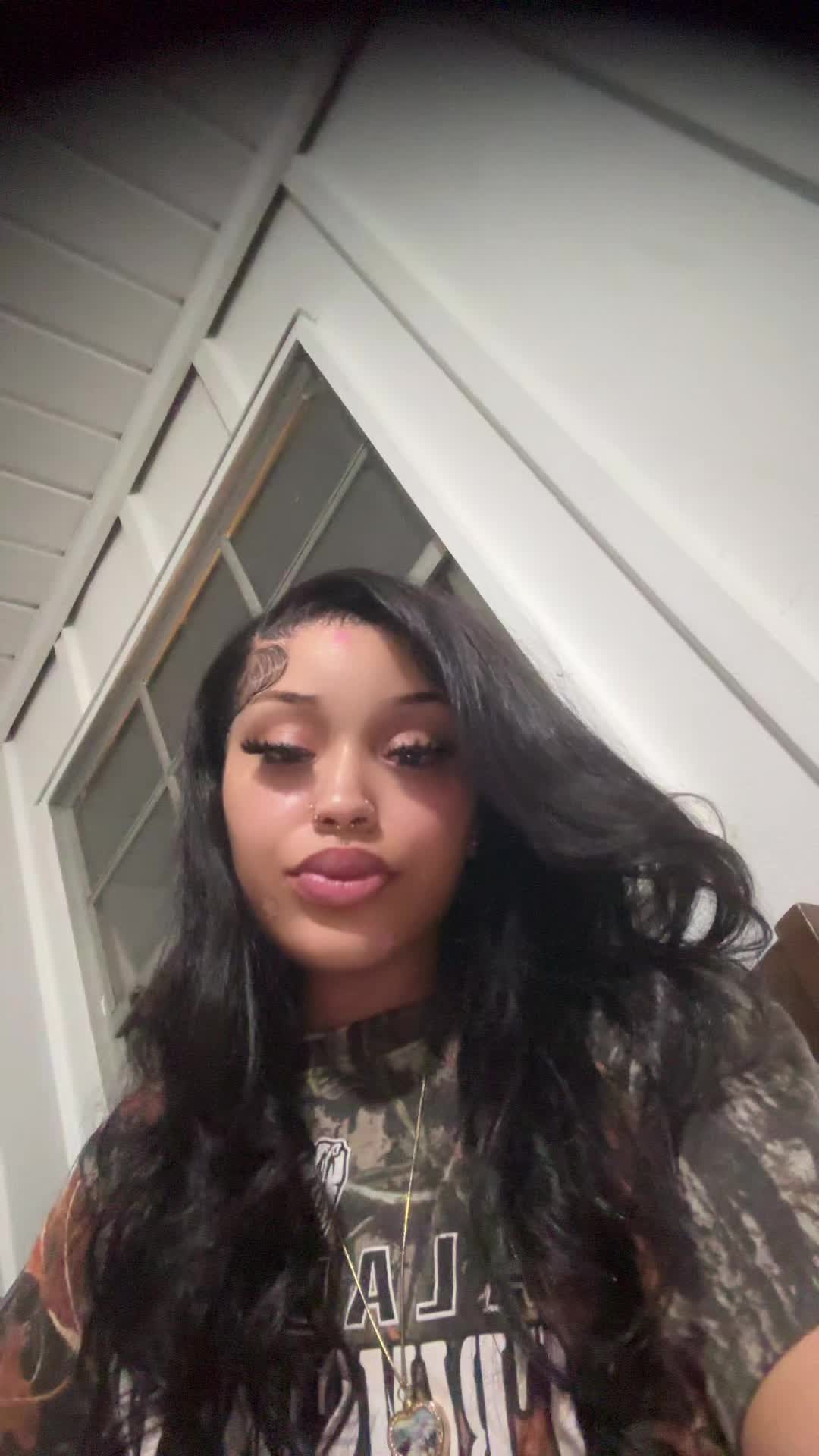 @Mk ✨🤎
