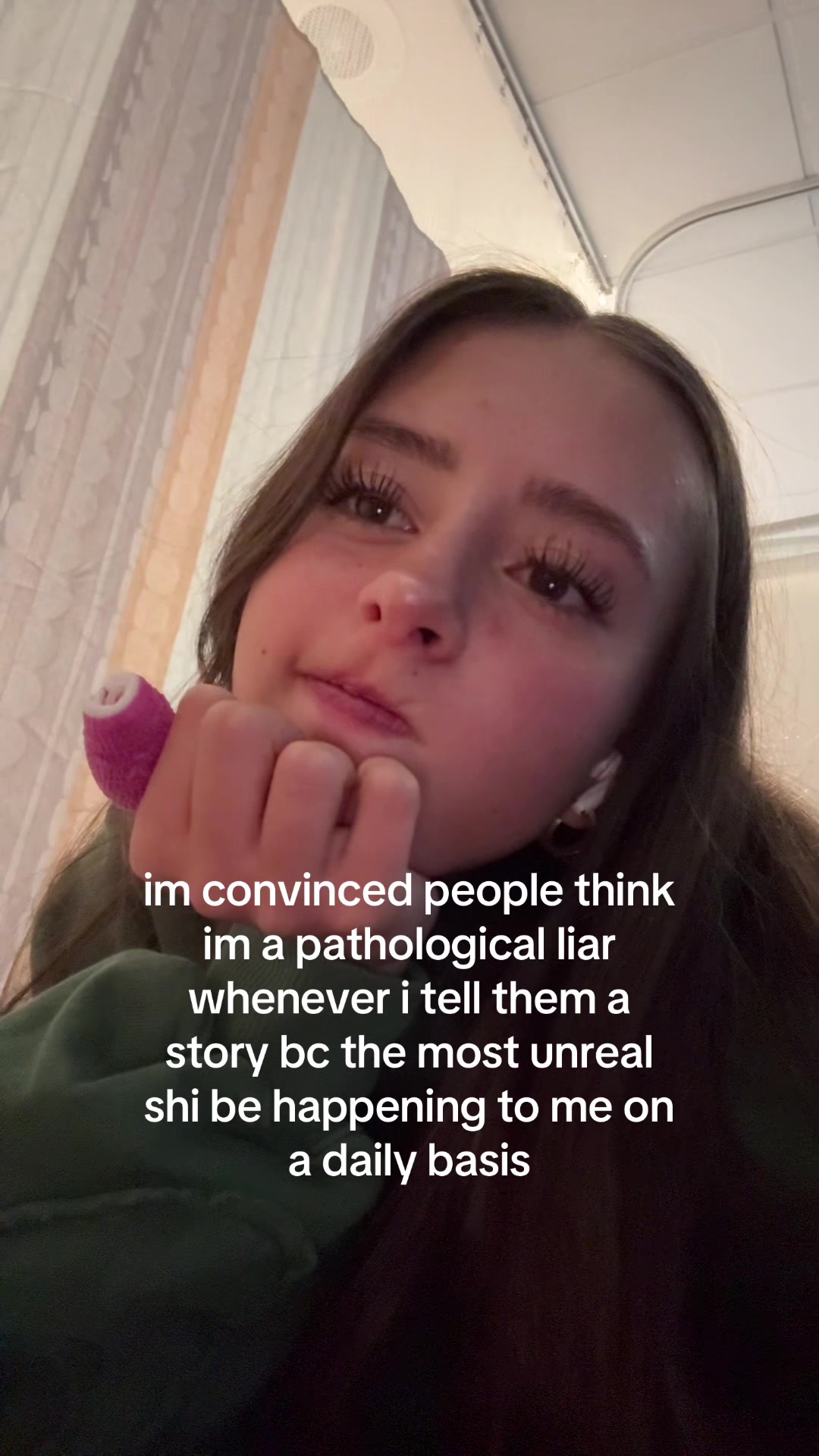 @𝐸𝑙𝑙𝑒🌞❔