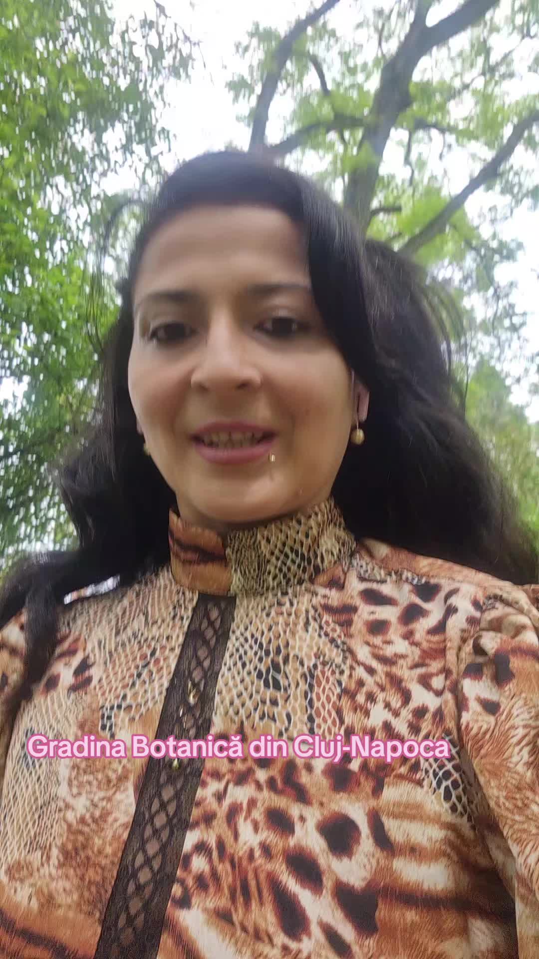 @MonalisaMona